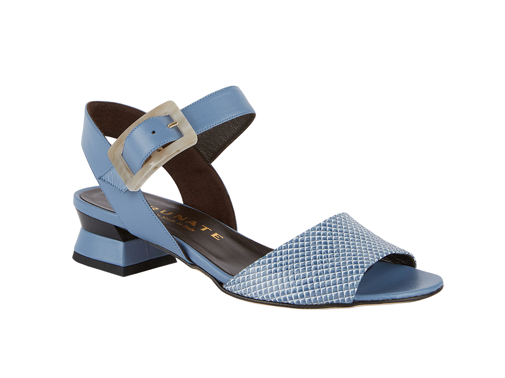Sandal in light blue and white