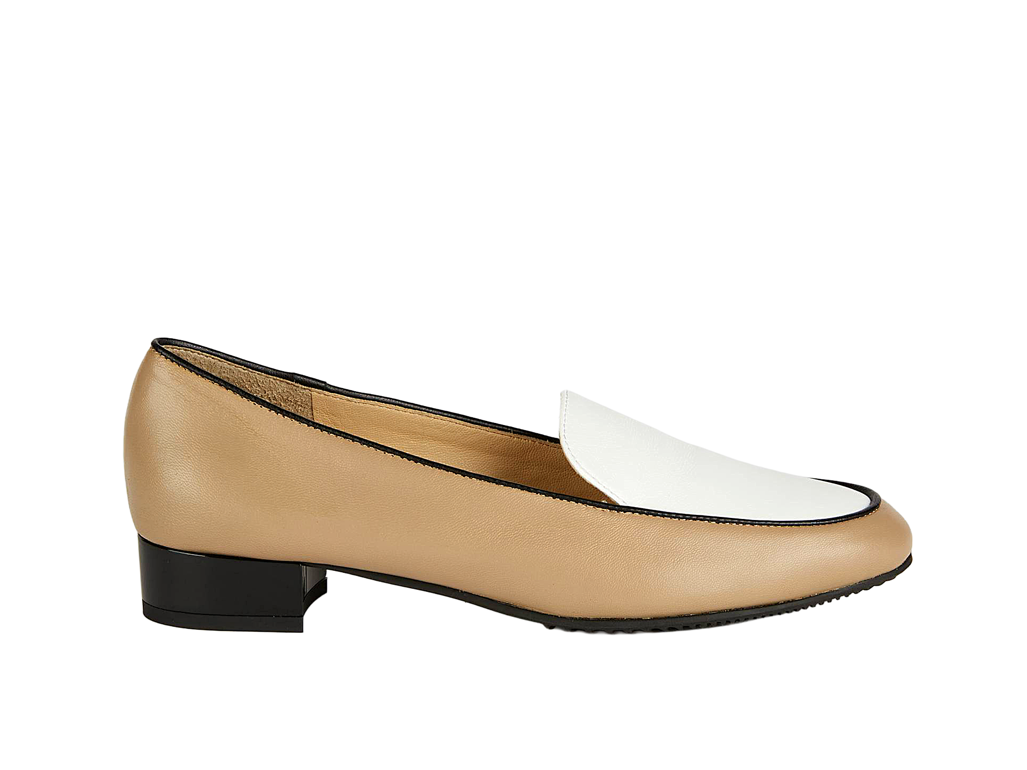 Classic loafer in nut