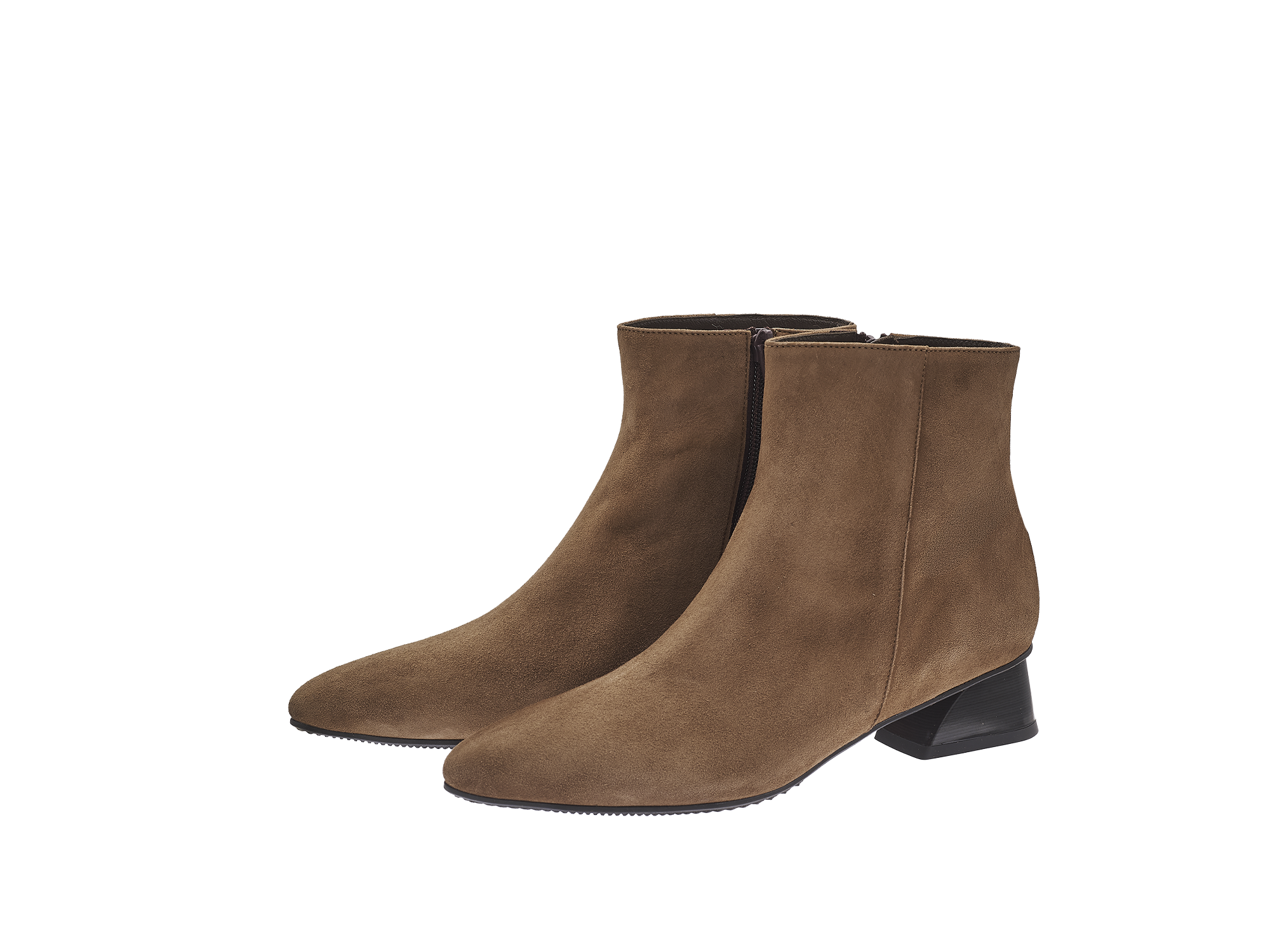 Braunfarbene spitze Stiefelette